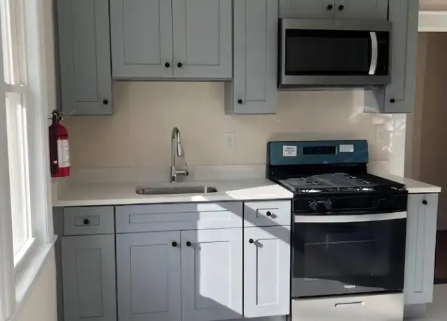 Property at 710 Pennsylvania Ave Unit 6-6, Elizabeth, NJ, 07201, 2 beds, 1 bath, [object Object]