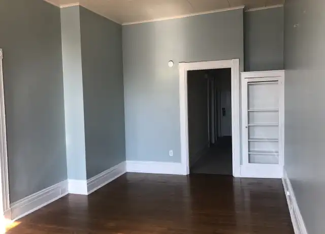 Property at 122 N Hanover St #1, Carlisle, PA, 17013, 2 beds, 1 bath, [object Object]