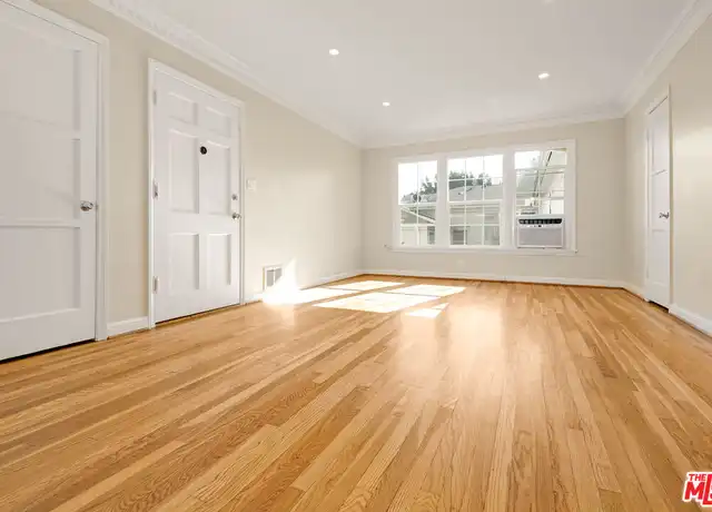 Property at 405 Shirley Pl Unit 3/4, Beverly Hills, CA, 90212, 2 beds, 2 baths, [object Object]