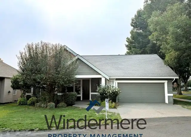 Property at 702 SE Creekside Dr, College Place, WA, 99324, 3 beds, 2 baths, [object Object]