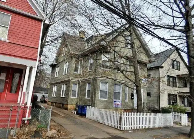Property at 260 Orchard St Unit 2nd Flr, New Haven, CT, 06511, 3 beds, 1 bath, [object Object]
