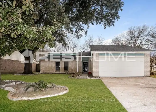 Property at 10215 Staghill Dr, Houston, TX, 77064, 3 beds, 2 baths, [object Object]
