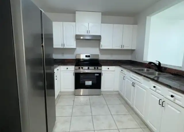 Property at 1010 NW 3rd Ave Unit 1, Fort Lauderdale, FL, 33311, 3 beds, 2 baths, [object Object]