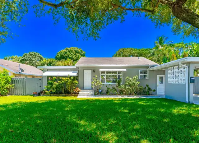 Property at 902 NE 36th St, Oakland Park, FL, 33334, 2 beds, 2 baths, [object Object]