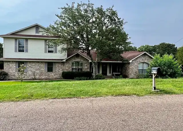 Property at 1048 Eagle Canyon Dr Unit 1, China Spring, TX, 76633, 5 beds, 3 baths, [object Object]
