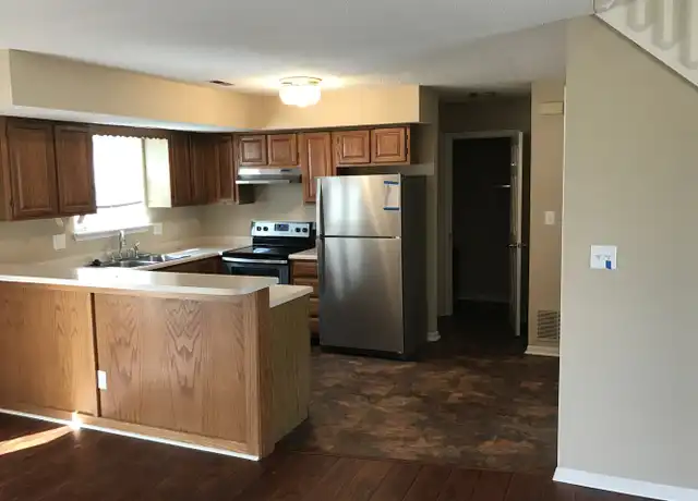 Property at 3701 Hermitage Rd, Columbia, MO, 65201, 3 beds, 2.5 baths, [object Object]