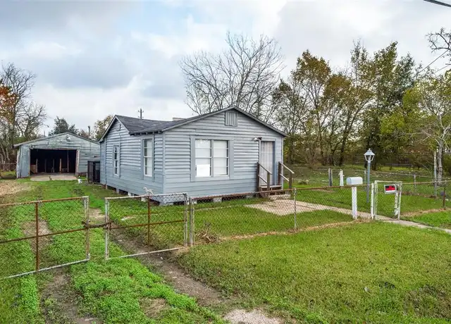 Property at 4611 White Rock St, Houston, TX, 77051, 2 beds, 1 bath, [object Object]