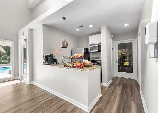 Property at 6000 Delta Crossing Ln, Charlotte, NC, 28212, 2 beds, 2 baths, [object Object]