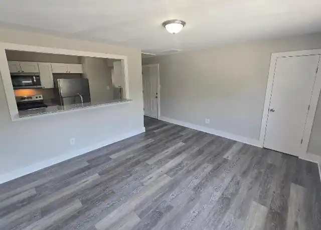 Property at 9600 11th Bay St, Norfolk, VA, 23518, 1 bed, 1 bath, [object Object]