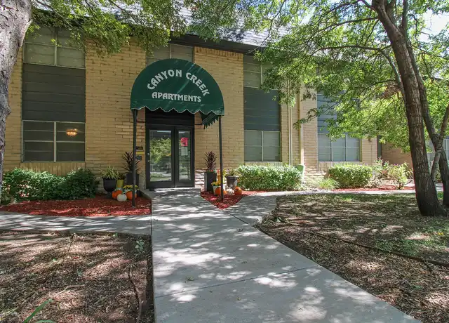Property at Canyon Creek Apartments - 50 Southridge Dr, Canyon, TX, 79015, 1-2 bed, 1-2 bath, [object Object]