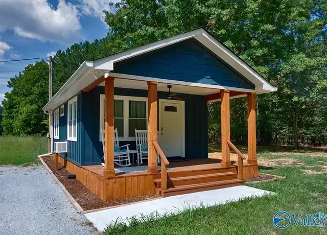 Property at 61 Ball Park Rd, Laceys Spring, AL, 35754, 1 bed, 1 bath, [object Object]