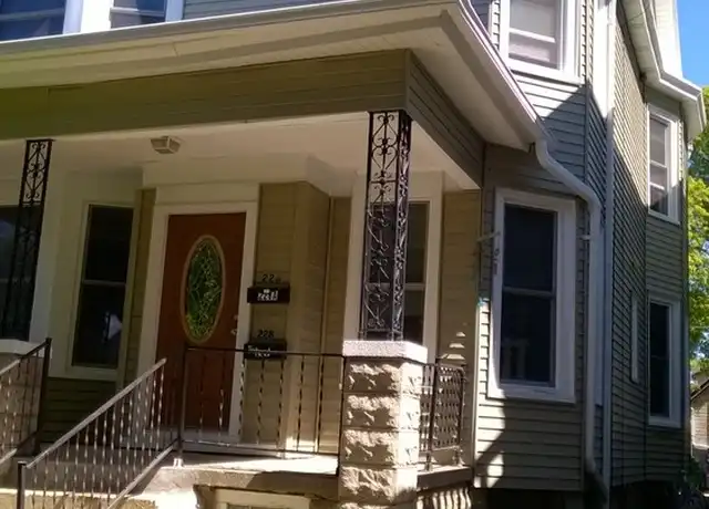 Property at 228 N 38th St, Milwaukee, WI, 53208, 4 beds, 1 bath, [object Object]