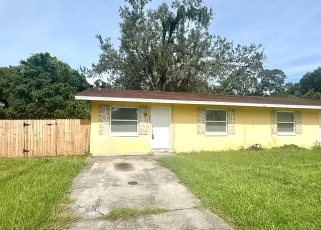 Property at 2437 S Mills Ave, Orlando, FL, 32806, 2 beds, 1 bath, [object Object]