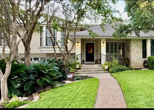 Property at 11323 Whisper Dawn St, San Antonio, TX, 78230, 5 beds, 3 baths, [object Object]