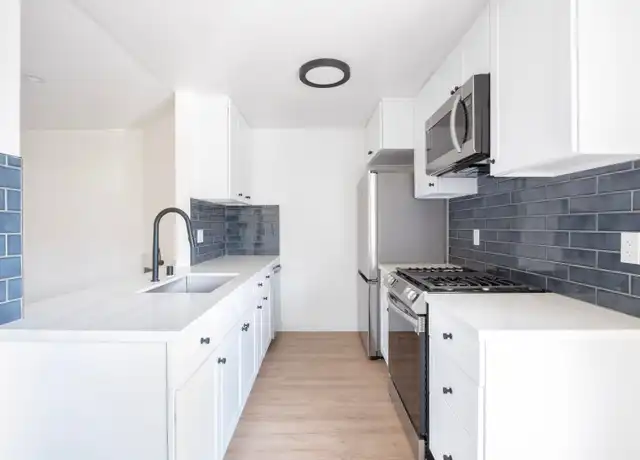 Property at 5740 Camellia Ave Unit 105, North Hollywood, CA, 91601, 1 bed, 1 bath, [object Object]