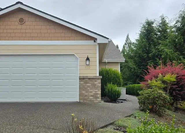 Property at 210 Brant Ln, Hoquiam, WA, 98550, 2 beds, 2 baths, [object Object]