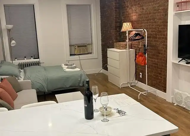 Property at 238 E 60th St Unit 3F, New York, NY, 10022, 0 beds, 1 bath, [object Object]