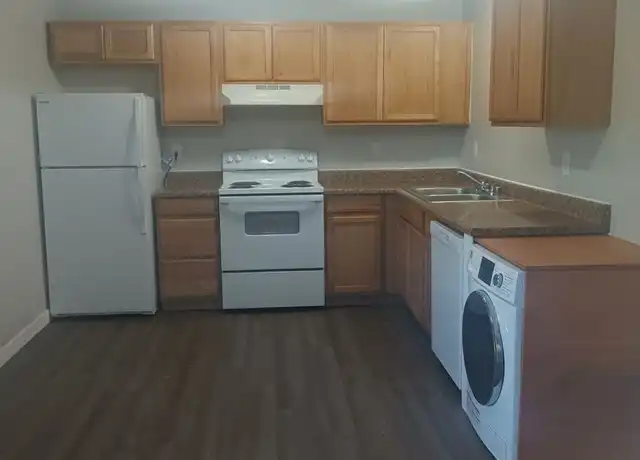 Property at 5506 Chicago Ave SW Unit 26, Lakewood, WA, 98499, 2 beds, 1 bath, [object Object]