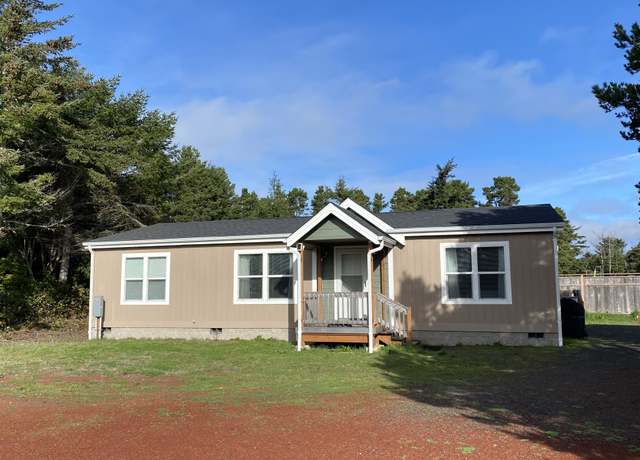 Photo of 4741 Treewood Dr, Florence, OR 97439
