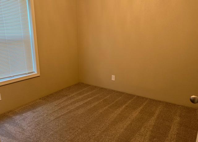 Photo of 4741 Treewood Dr, Florence, OR 97439