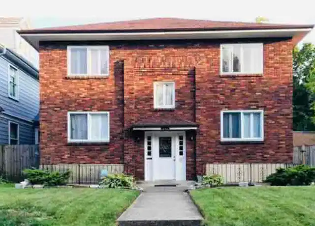Property at 136 Lexington Ave Unit 1, Dayton, OH, 45402, 1 bed, 1 bath, [object Object]