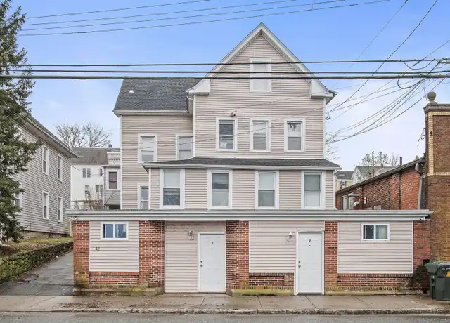 Property at 42 Jefferson Ave Unit 2, New London, CT, 06320, 1 bed, 1 bath, [object Object]