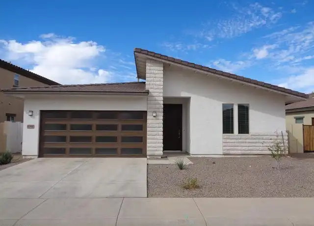 Property at 42400 W Paseo Dr, Maricopa, AZ, 85138, 3 beds, 2 baths, [object Object]