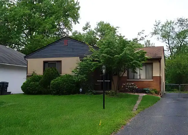 Property at 161 N Broadleigh Rd, Columbus, OH, 43209, 3 beds, 3 baths, [object Object]