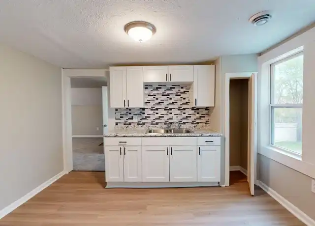 Property at 12000 Bennington Ave Unit Left Upper, Cleveland, OH, 44135, 1 bed, 1 bath, [object Object]