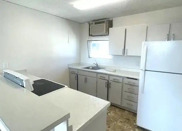 Property at 94-054 Leolua St, Ewa Beach, HI, 96706, 2 beds, 1 bath, [object Object]
