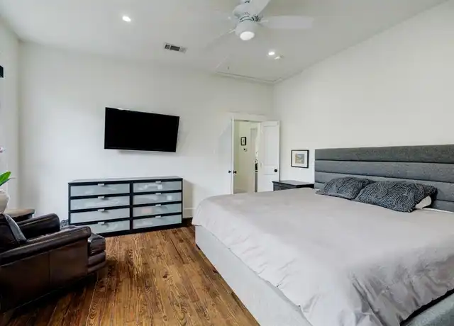 Property at 2906 Houston Ave, Houston, TX, 77009, 2 beds, 2 baths, [object Object]