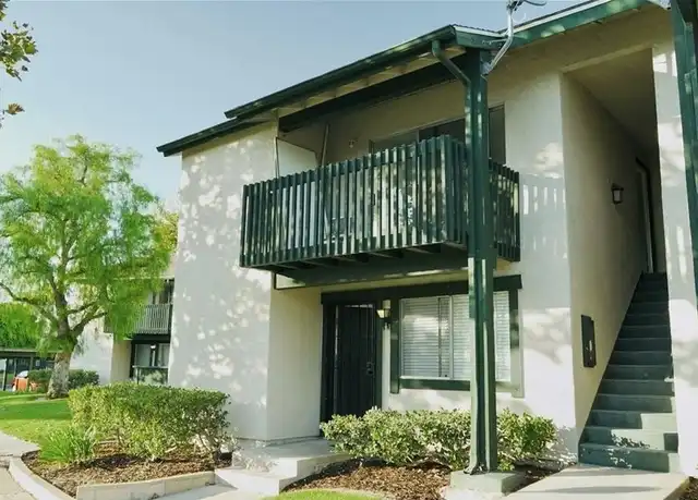 Property at 23232 Orange Ave #2, Lake Forest, CA, 92630, 1 bed, 1 bath, [object Object]