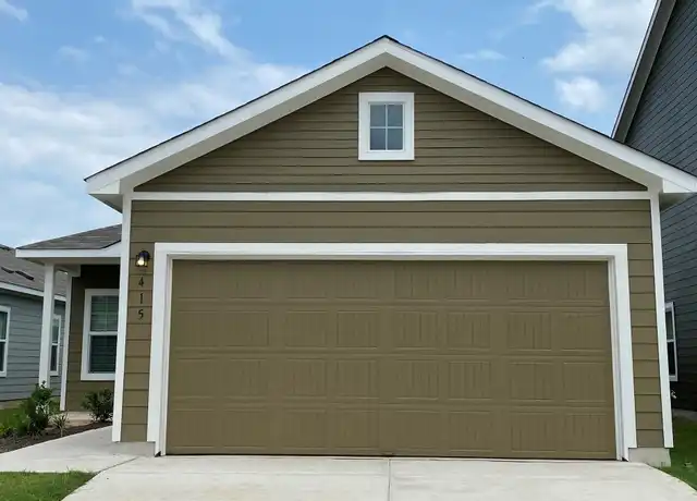 Property at 415 Bullhead Rd, Bastrop, TX, 78602, 3 beds, 2 baths, [object Object]