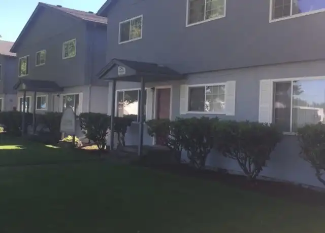 Property at 1620 11th Ave Unit 1620-01, Longview, WA, 98632, 1 bed, 1 bath, [object Object]