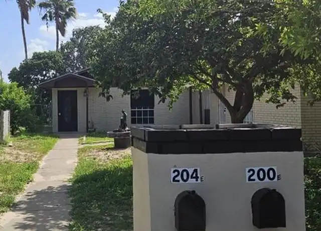 Property at 204 E Upas Ave, McAllen, TX, 78501, 3 beds, 2 baths, [object Object]