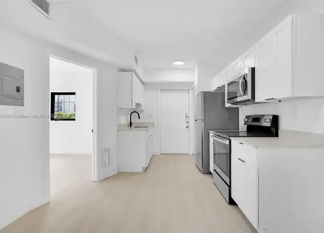 Property at 1814 NW 2nd Ct Unit 3, Miami, FL, 33136, 2 beds, 1 bath, [object Object]