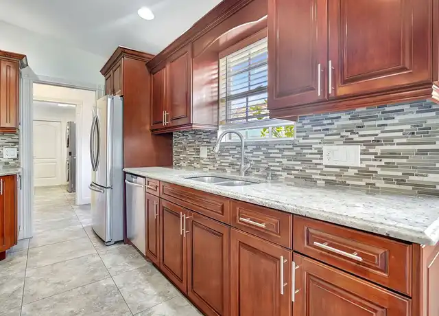 Property at 4679 Ossabaw Way, Naples, FL, 34119, 2 beds, 2 baths, [object Object]
