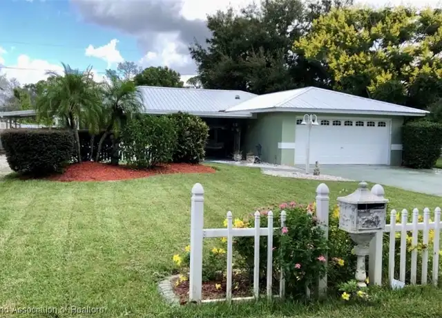 Property at 205 Dove Ave, Sebring, FL, 33870, 2 beds, 2 baths, [object Object]