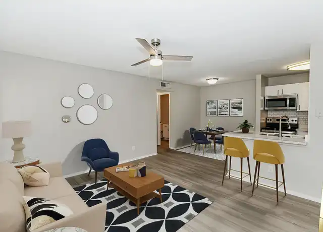Property at Ridgemont at Stringers Ridge - 20 Mason Dr, Chattanooga, TN, 37415, 2 beds, 2 baths, [object Object]