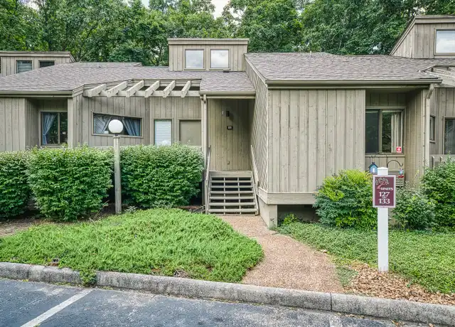 Property at 129 Eagle Ct Unit B, Crossville, TN, 38558, 1 bed, 2 baths, [object Object]