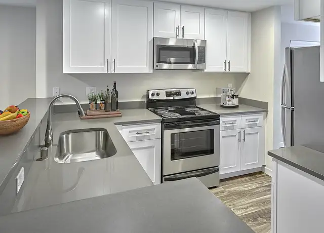 Photo of 8610 240th St SW, Edmonds, WA 98026