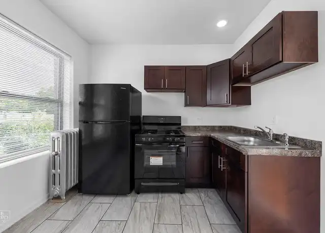 Property at 7451 S Eberhart Ave, Chicago, IL, 60619, 2 beds, 1 bath, [object Object]