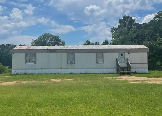 Property at 11 Coosa Cove Ln, Columbiana, AL, 35051, 2 beds, 1 bath, [object Object]
