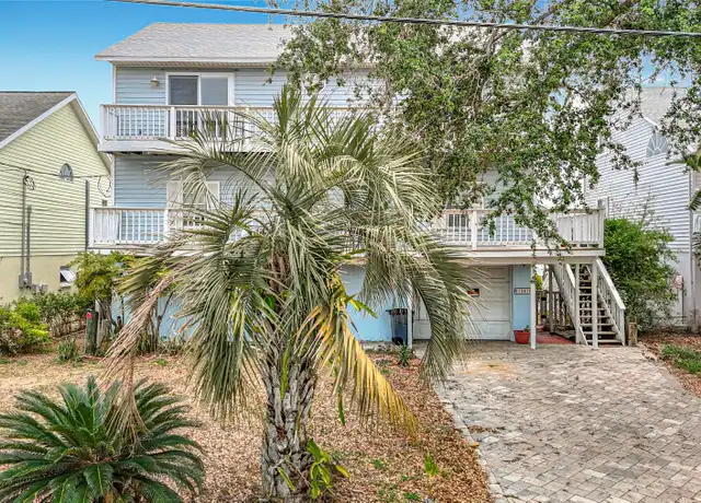 Property at 13918 Raie Ave, Hudson, FL, 34667, 3 beds, 2 baths, [object Object]
