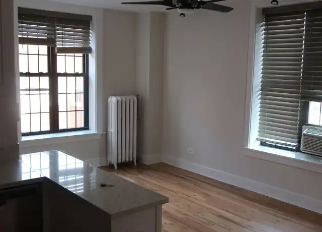 Property at 4526 N Sheridan Rd, Chicago, IL, 60640, 0 beds, 1 bath, [object Object]