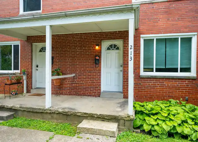 Property at 207-215 E Hudson St Unit 213, Columbus, OH, 43202, 2 beds, 1 bath, [object Object]
