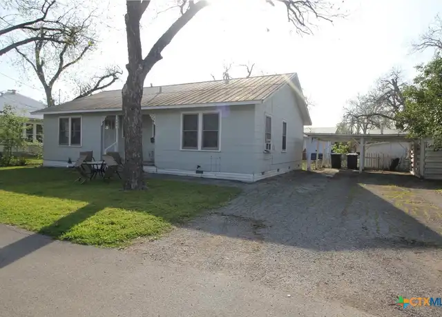 Property at 669 Roosevelt St, New Braunfels, TX, 78130, 1 bed, 1 bath, [object Object]