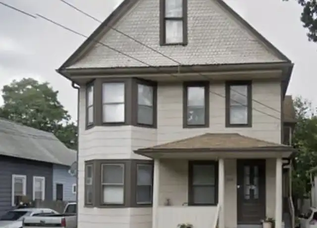 Property at 3656 E 63rd St Unit 4, Cleveland, OH, 44105, 2 beds, 1 bath, [object Object]