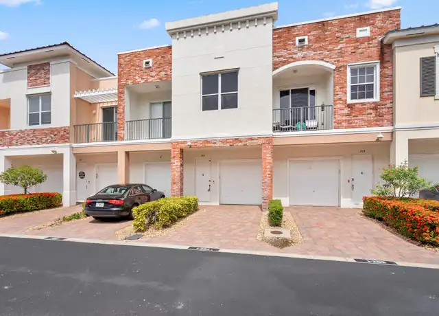 Property at 10560 SW Stephanie Way Unit 1-204, Port Saint Lucie, FL, 34987, 2 beds, 2 baths, [object Object]