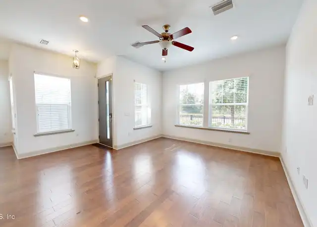 Property at 7412 Beach Walk Pl, Jacksonville, FL, 32256, 3 beds, 2.5 baths, [object Object]